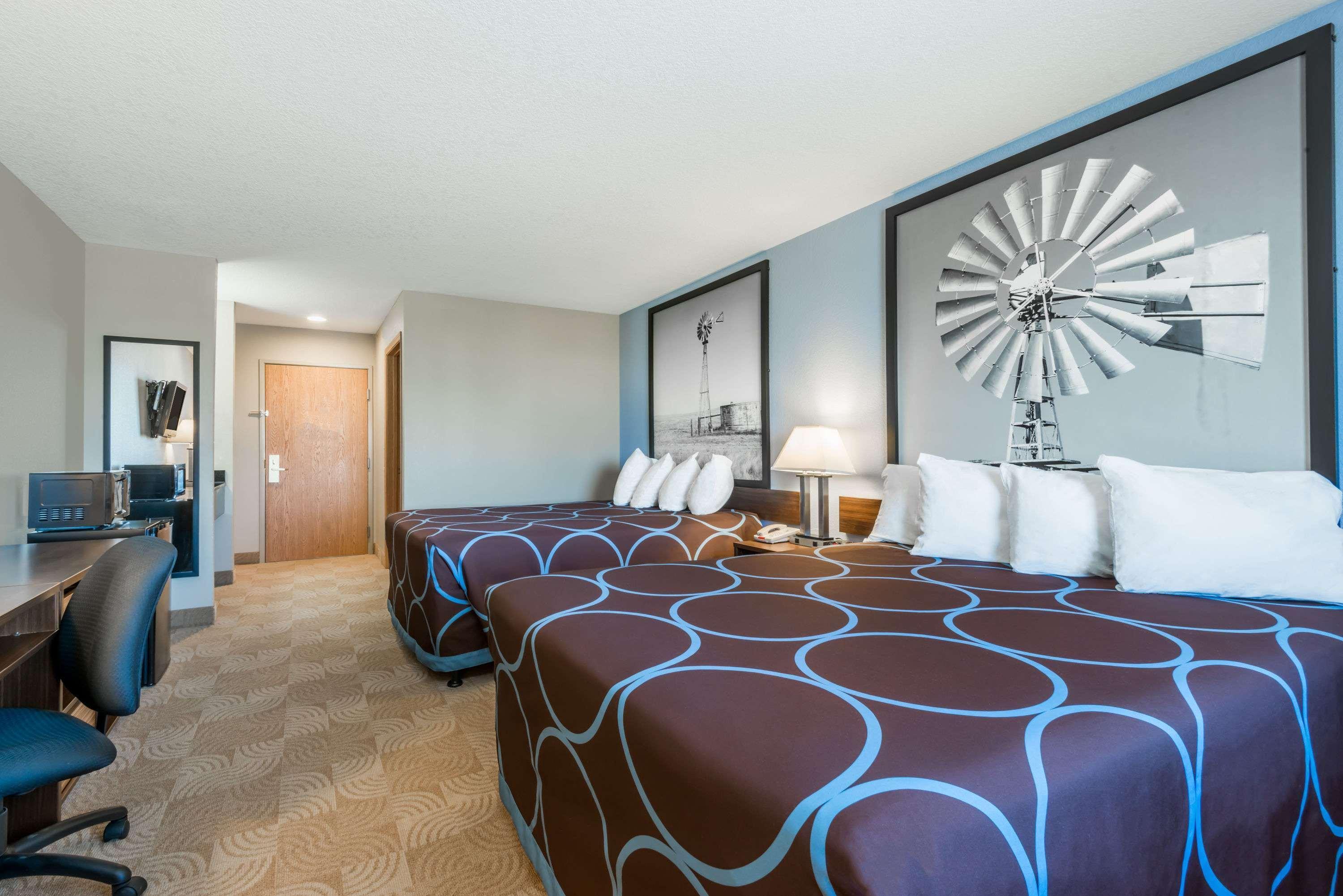 Super 8 By Wyndham Beloit Ξενοδοχείο Εξωτερικό φωτογραφία