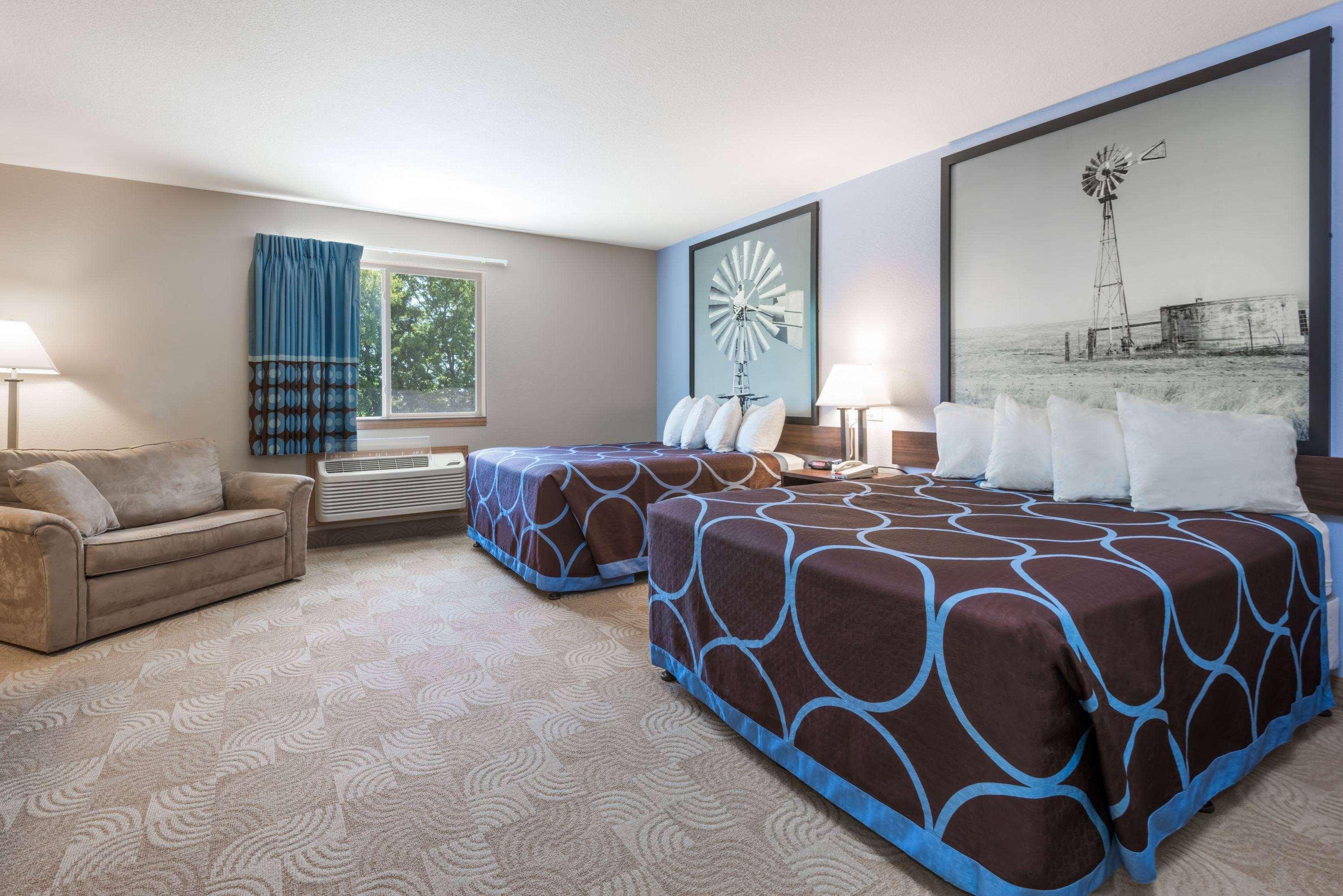 Super 8 By Wyndham Beloit Ξενοδοχείο Εξωτερικό φωτογραφία