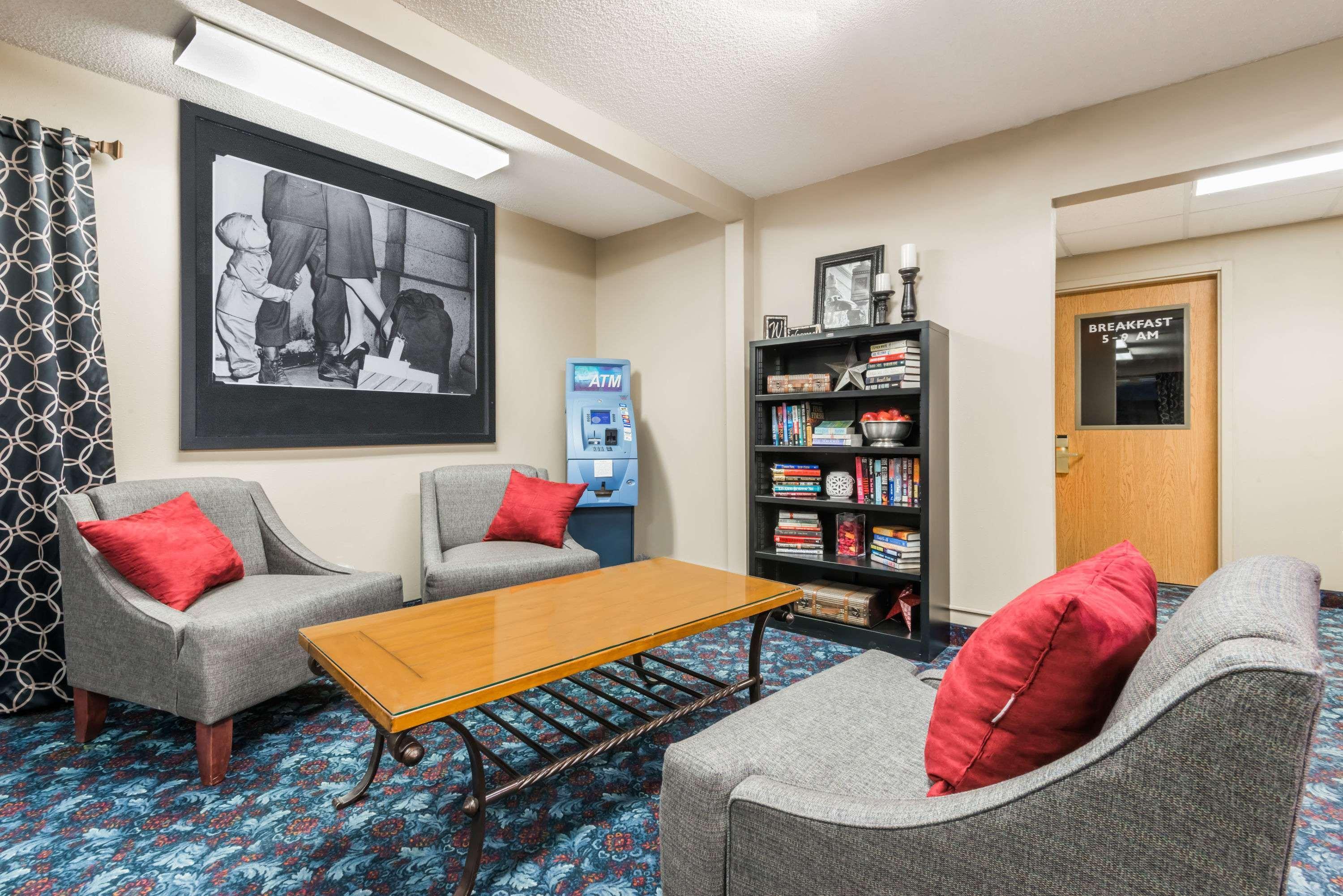 Super 8 By Wyndham Beloit Ξενοδοχείο Εξωτερικό φωτογραφία